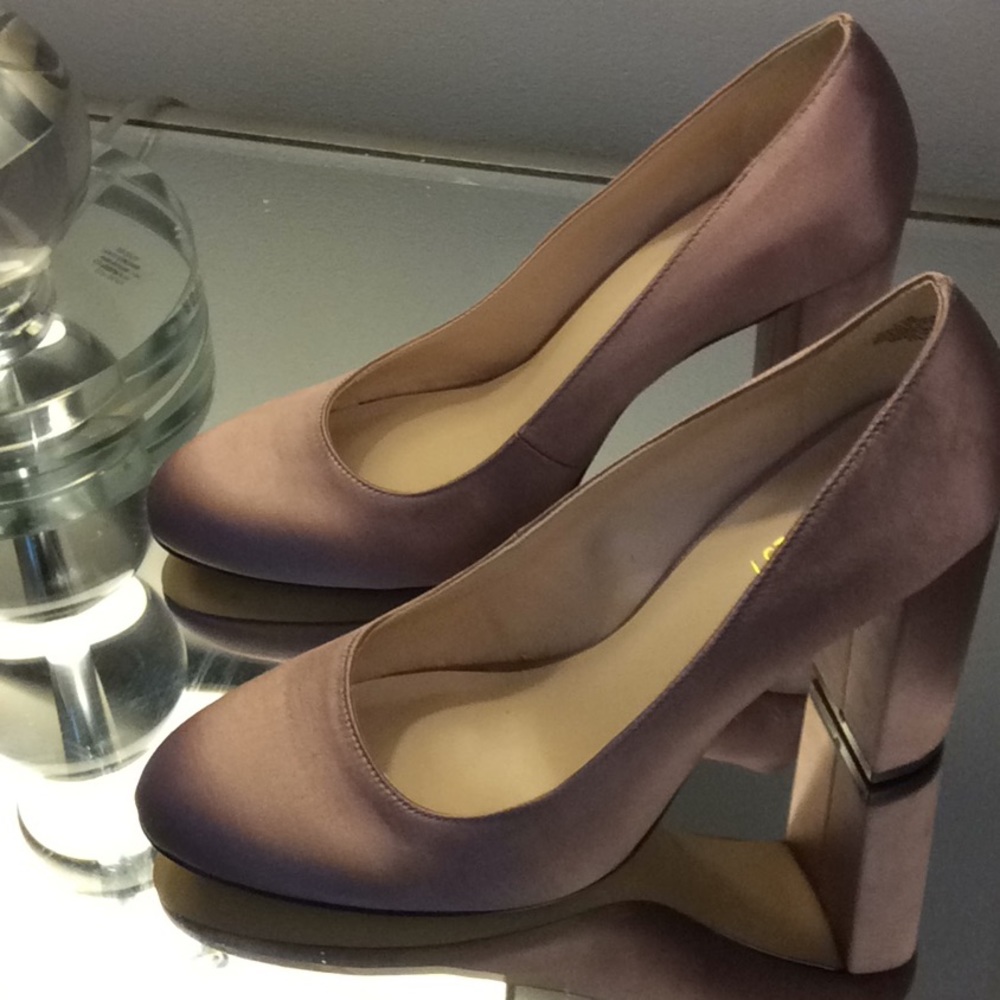 Nine West Satin Blush Shoes